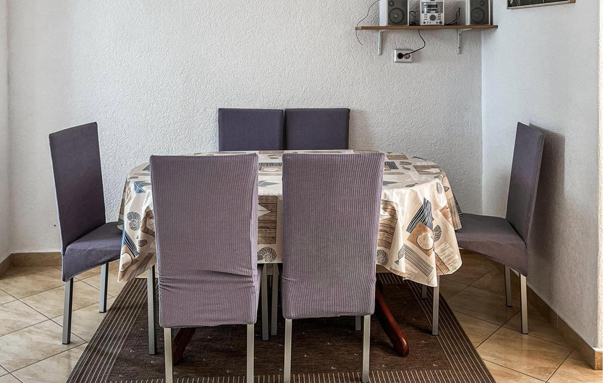Beautiful Apartment In Vir With Wifi المظهر الخارجي الصورة